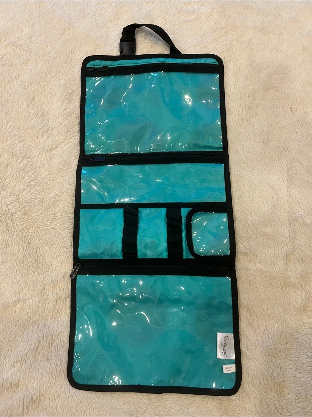 Thirty One tri fold travel organizer